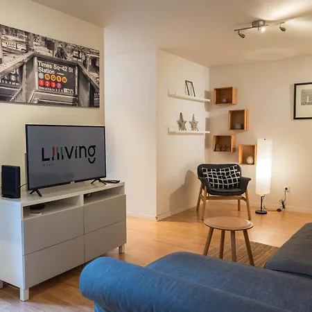 Liiiving In - Delight Terrace