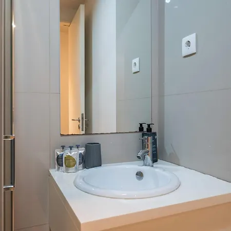 Liiiving In - Delight Terrace شقة